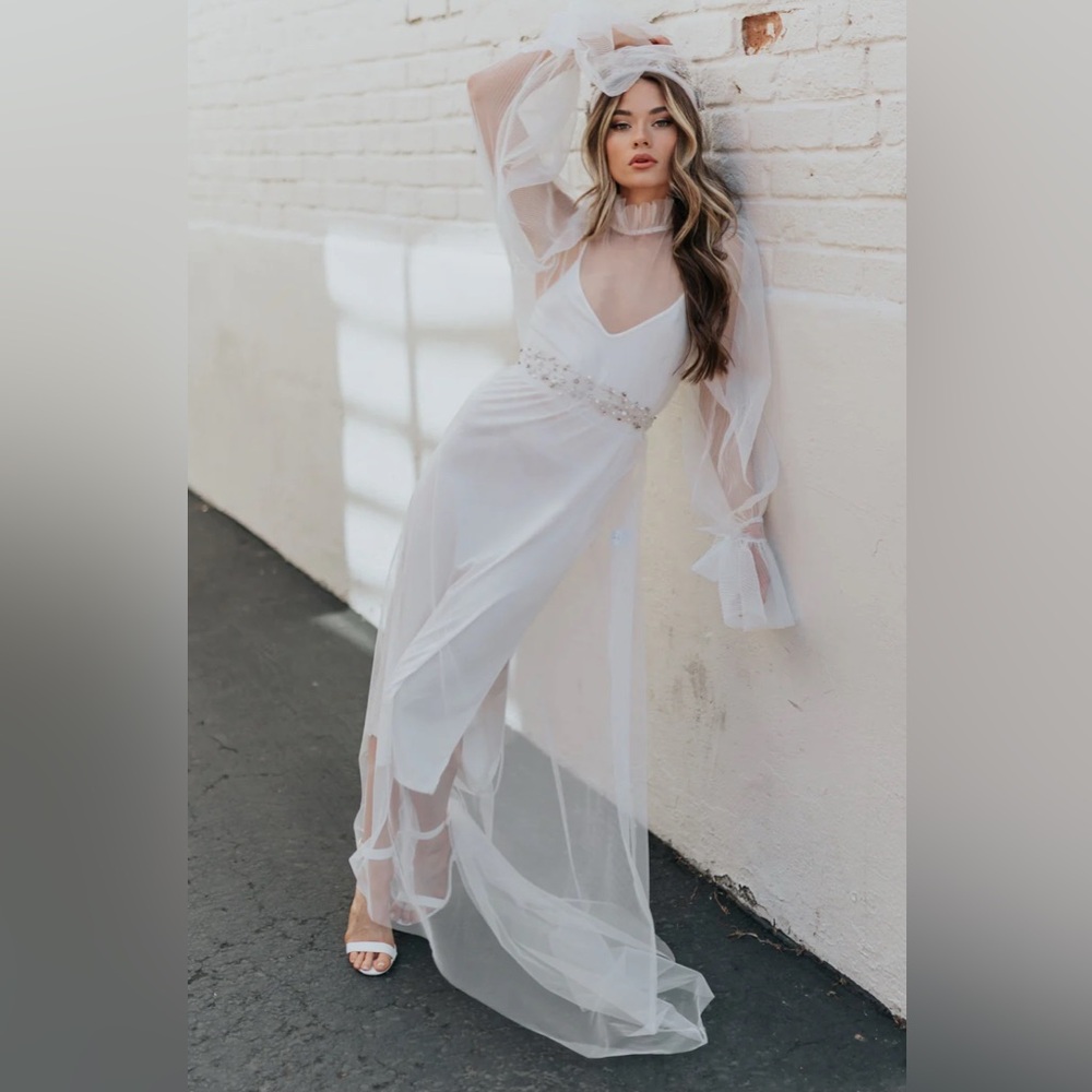 Untamed Petals Vogue Tulle Overlay
